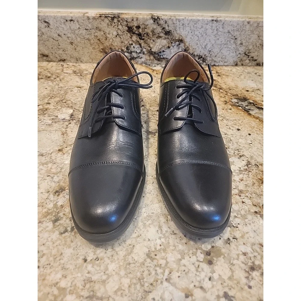 Men's Florsheim Black Cap Toe Comfortech With Ortholite Dress Shoe Sz 13D NWOB